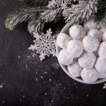 Cinnamon Snowball Cream Cheese Cookies